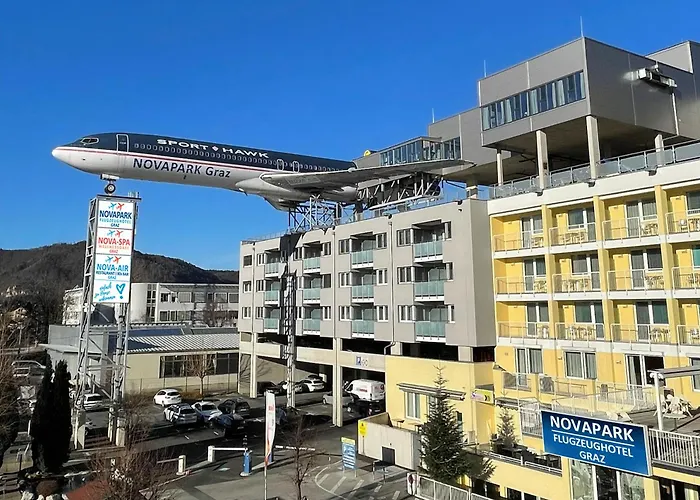 Novapark Flugzeughotel Graz
