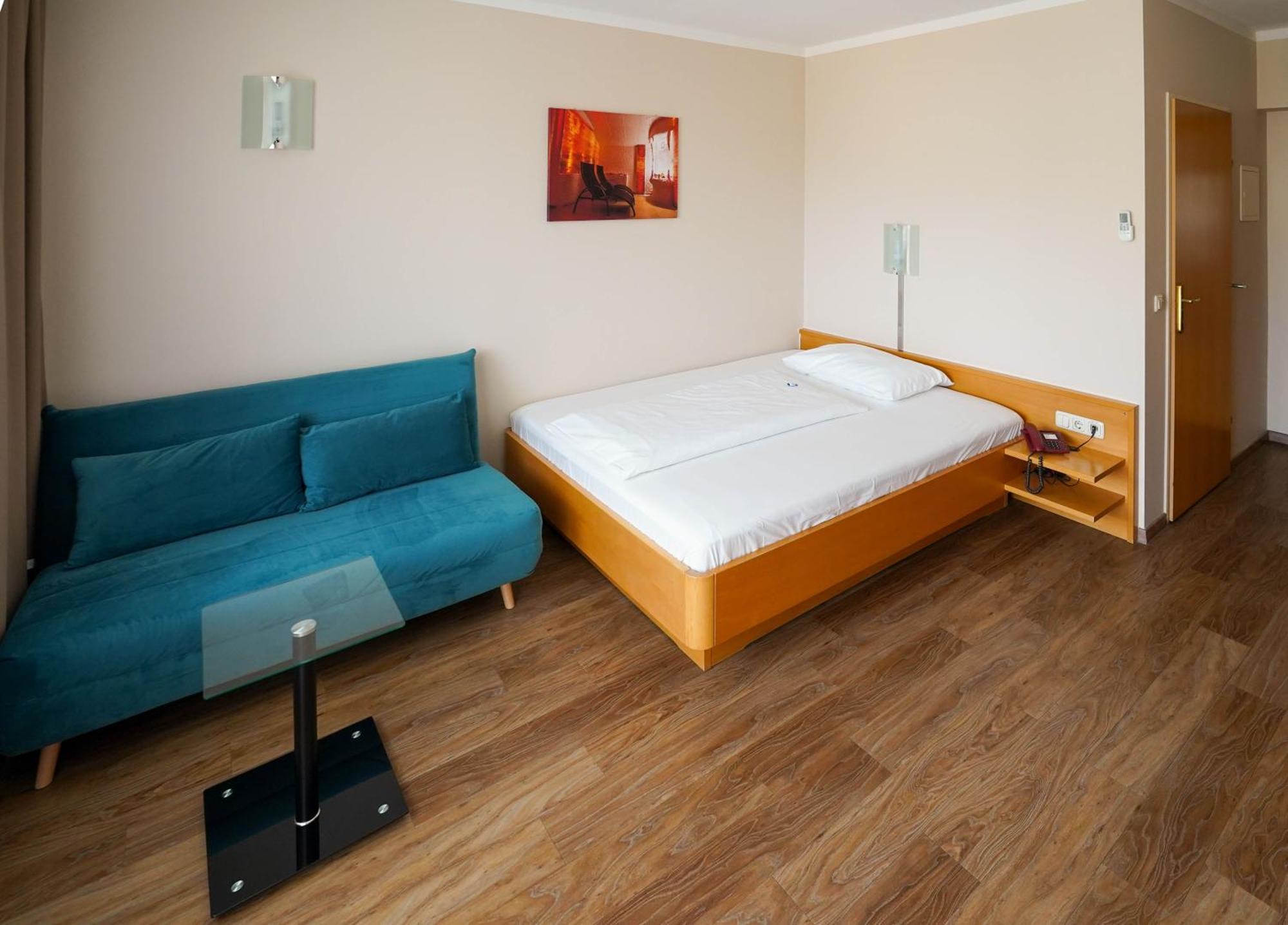 Novapark Flugzeughotel Graz