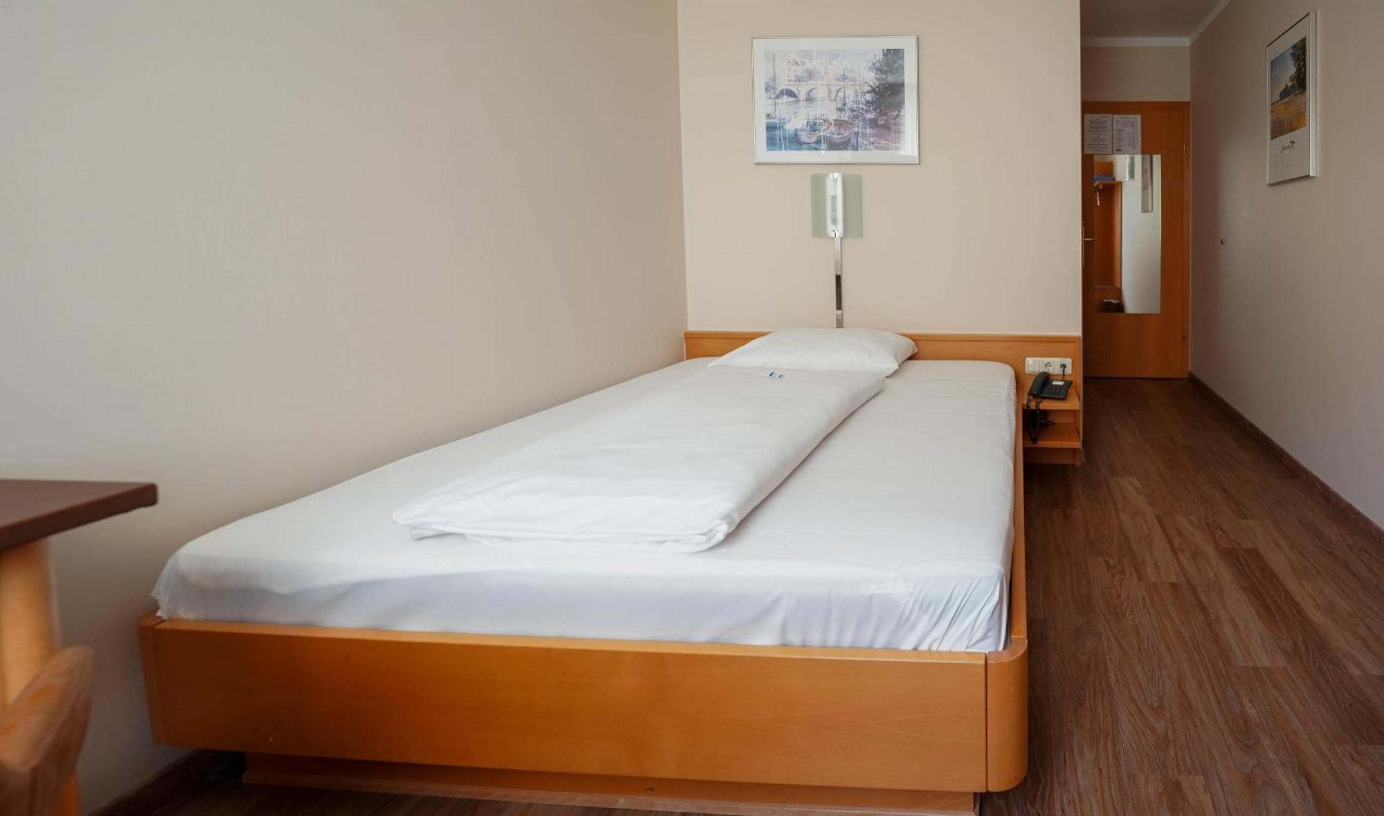 Novapark Flugzeughotel 3* Graz