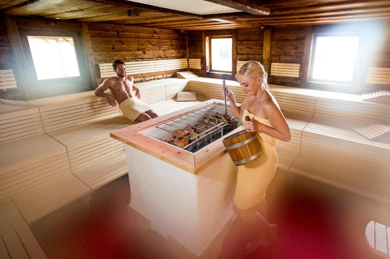 Novapark Flugzeughotel Hotel Štýrský Hradec